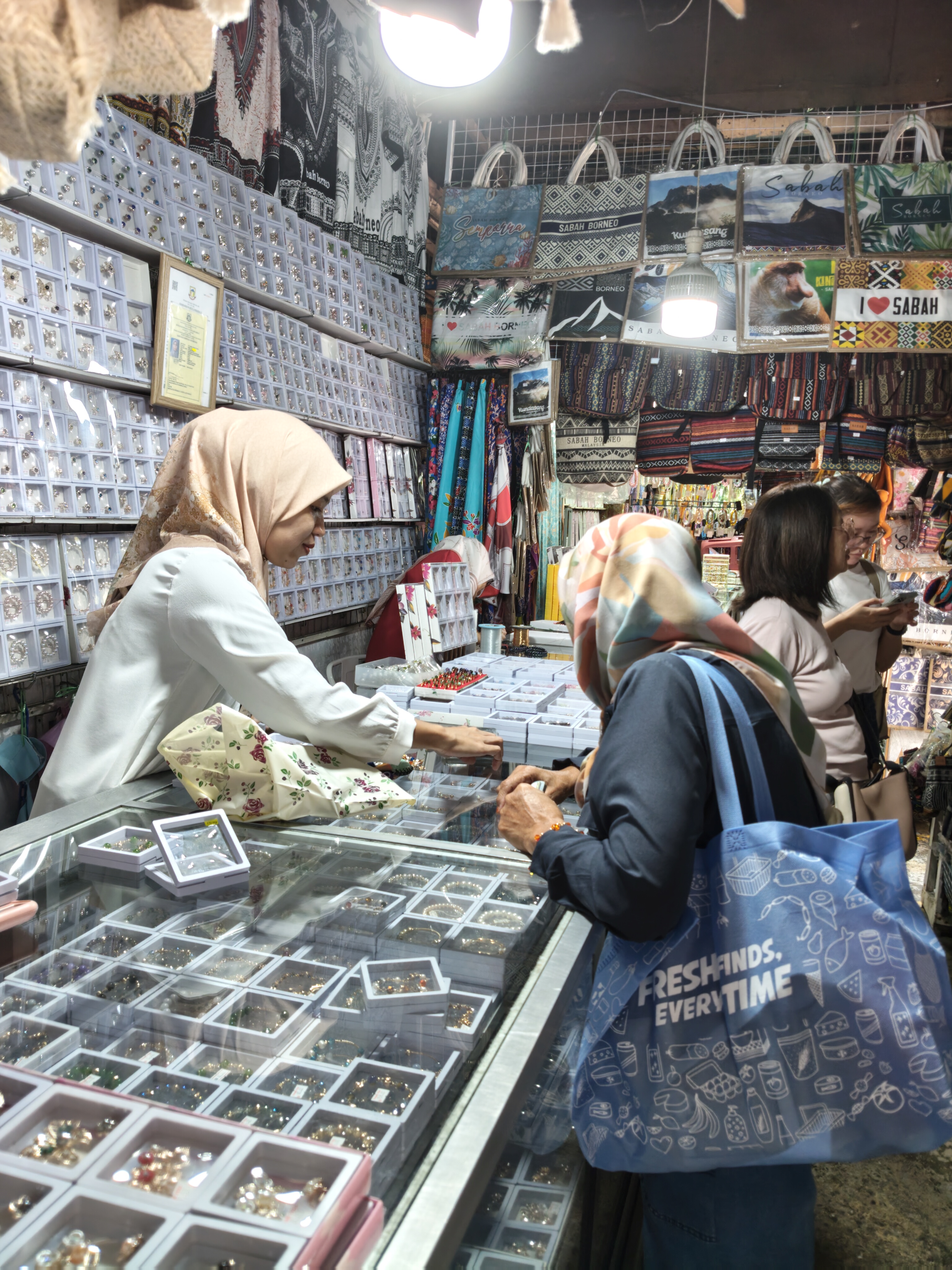 Pasar Kraftangan Kota Kinabalu