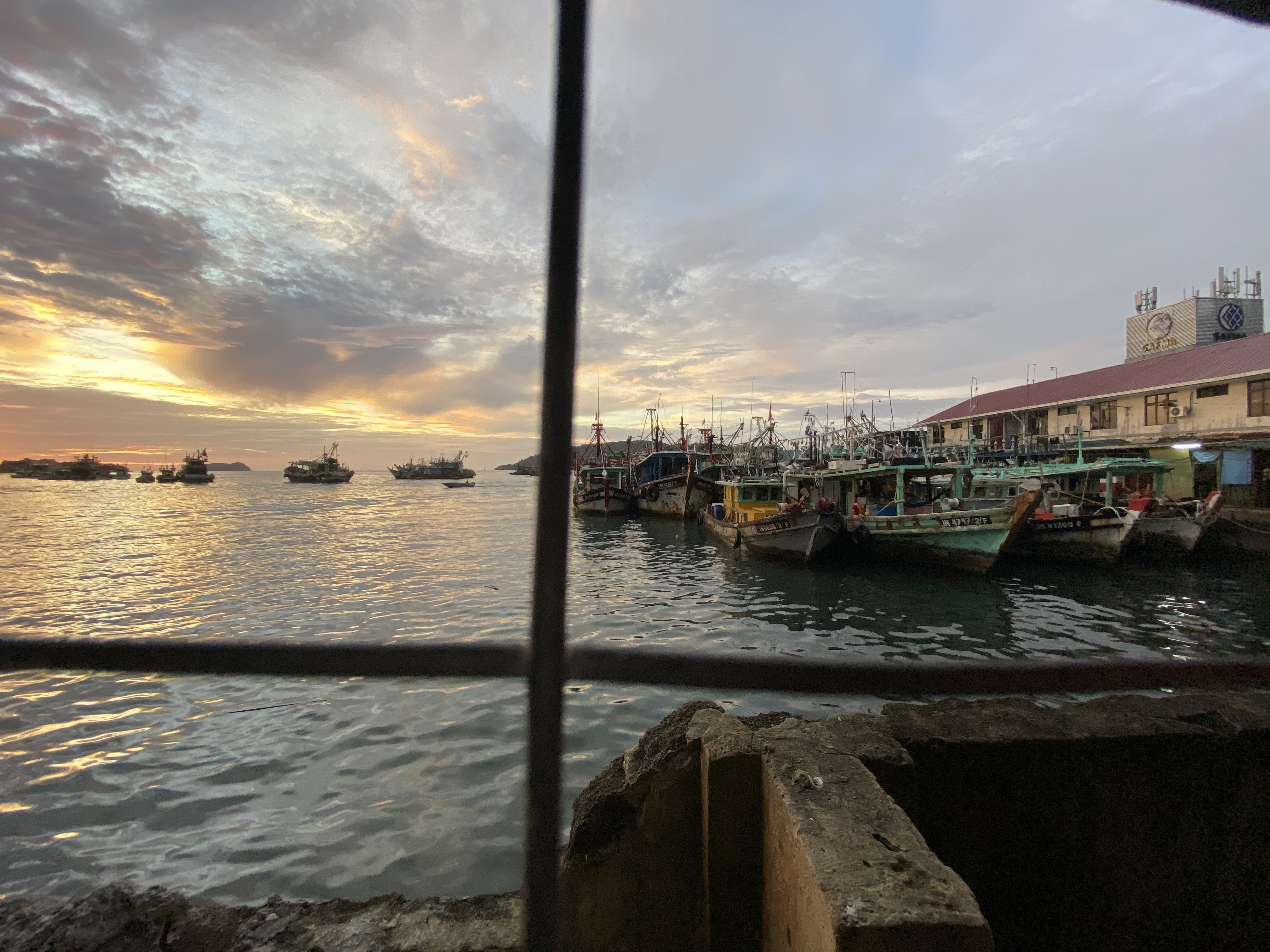 Gambar 17 Pasar Kraftangan Kota Kinabalu, Sabah